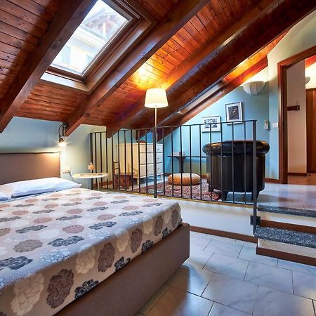 Bella Omegna Apartments ภายนอก รูปภาพ